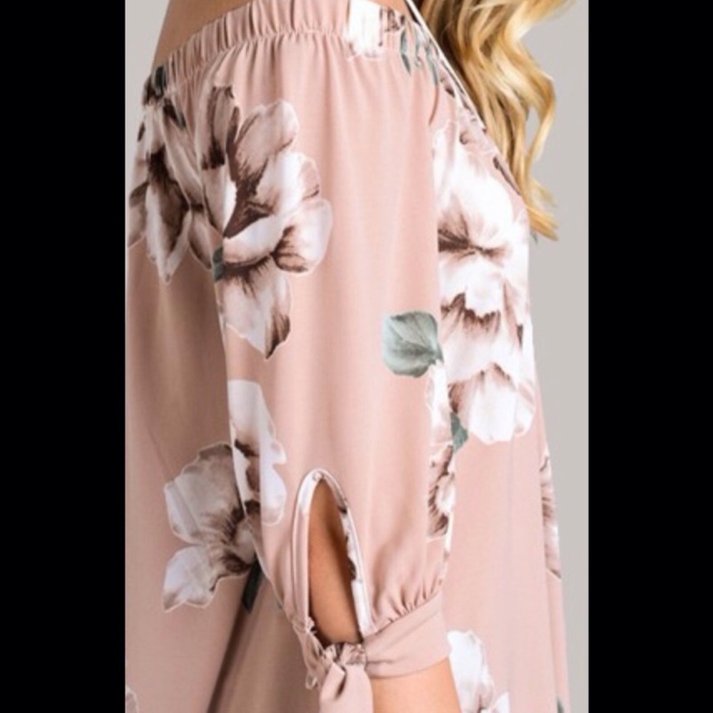 Off The Shoulder Floral 3/4 Sleeve Top NWT S L - Picture 3 of 3